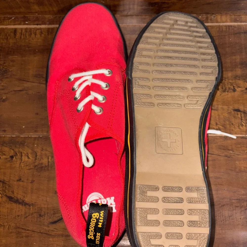 Dr. Martens Air Wair Red Canvas Sneakers Size 12 New - Picture 5 of 5